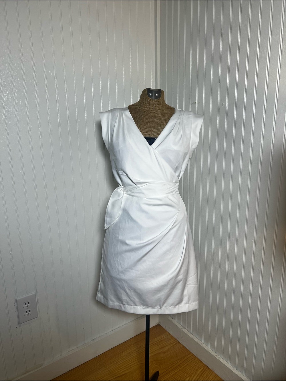 Forever 21 White Sleeveless Wrap Dress with Side Tie